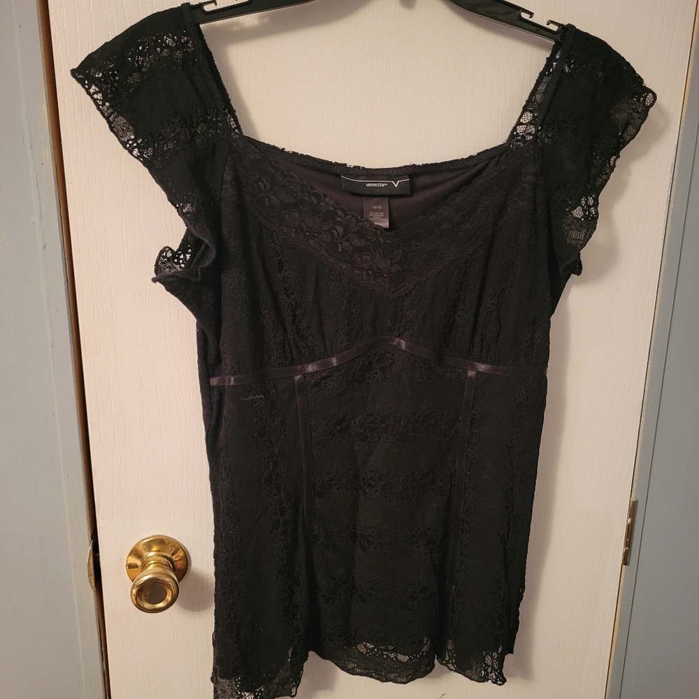 Venezia Brand Lace Overlay Short Sleeve Blouse